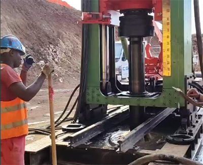 ZFY3.5/150/400反井鑽機在國外水電工程的應用