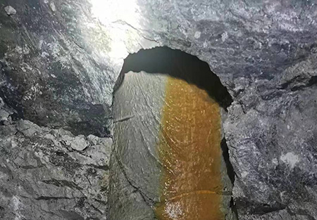 通風井工程反井鑽機施工