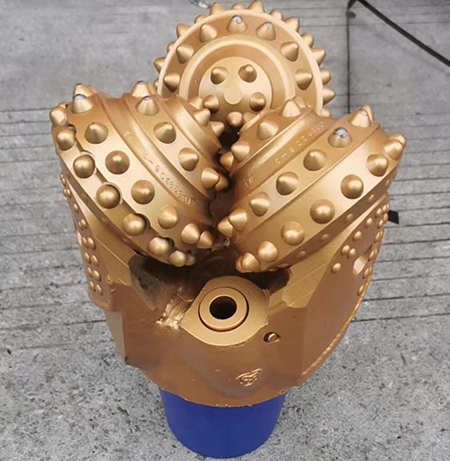 三牙輪鑽頭的工作原理
