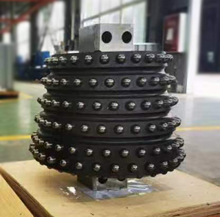 反井鑽機6排齒硬岩滾刀