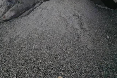 反井鑽機施工鑽孔位置如遇到塌方