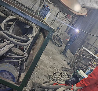 選擇反井鑽機及配套設備