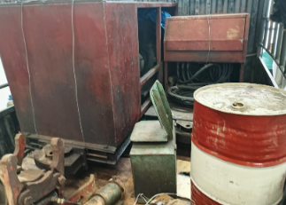 狹窄作業小型反井鑽機